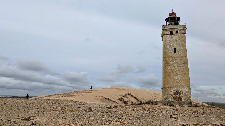 Maják Rubjerg Knude Fyr na písečné duně